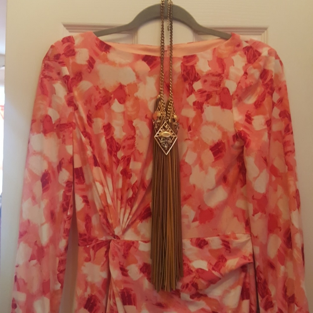 Dress - Picture 7 of 8
